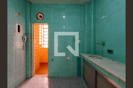 Apartamento à venda com 74m², 2 quartos e 1 vaga Apartamento à venda com 74m², 2 quartos e 1 vagaCozinha