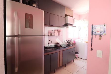 Apartamento à venda com 42m², 2 quartos e 1 vagaCozinha e Área de Serviço