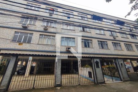 Apartamento para alugar com 60m², 2 quartos e 1 vagaFachada