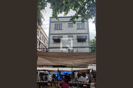 Apartamento para alugar com 60m², 2 quartos e 1 vagaFachada