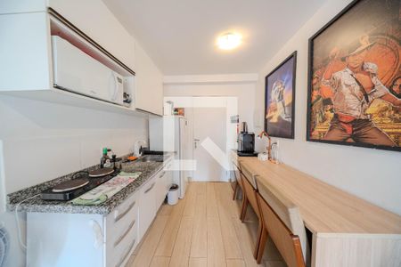 Cozinha de kitnet/studio à venda com 1 quarto, 24m² em Consolação, São Paulo