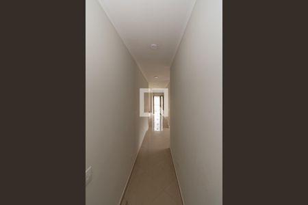 Casa de condomínio para alugar com 250m², 3 quartos e 4 vagasCorredor