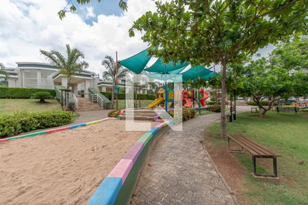 Casa de condomínio para alugar com 250m², 3 quartos e 4 vagasÁrea comum - Playground