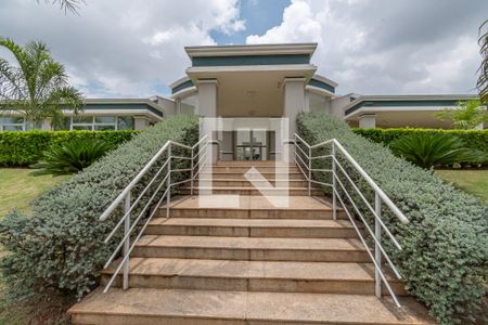 Casa de condomínio para alugar com 250m², 3 quartos e 4 vagasÁrea comum - Salão de festas