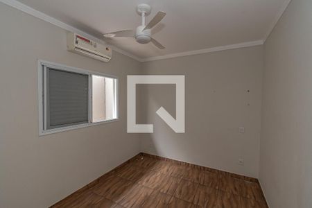 Casa de condomínio para alugar com 250m², 3 quartos e 4 vagasQuarto 2