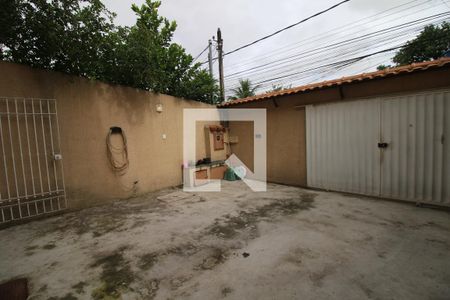 Casa à venda com 225m², 4 quartos e 2 vagasQuintal e garagem