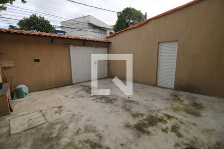 Casa à venda com 225m², 4 quartos e 2 vagasQuintal e garagem