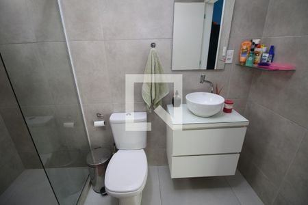 Casa à venda com 225m², 4 quartos e 2 vagasBanheiro Social 2