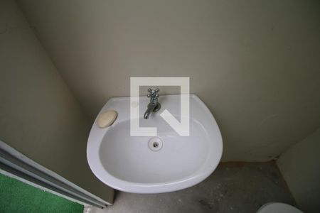 Casa à venda com 225m², 4 quartos e 2 vagasBanheiro de serviço