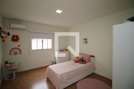 Casa à venda com 225m², 4 quartos e 2 vagasQuarto 3