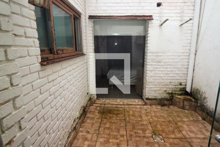 Casa à venda com 318m², 4 quartos e 2 vagas Casa à venda com 318m², 4 quartos e 2 vagasVista do Quarto 2