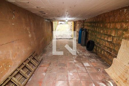 Casa à venda com 318m², 4 quartos e 2 vagas Casa à venda com 318m², 4 quartos e 2 vagasGaragem