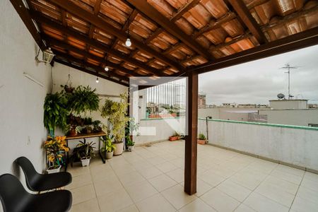 Apartamento à venda com 130m², 2 quartos e 1 vagaTerraço