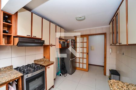 Apartamento à venda com 130m², 2 quartos e 1 vagaCozinha