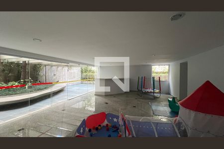 Apartamento à venda com 170m², 2 quartos e 2 vagasSalão de Festas