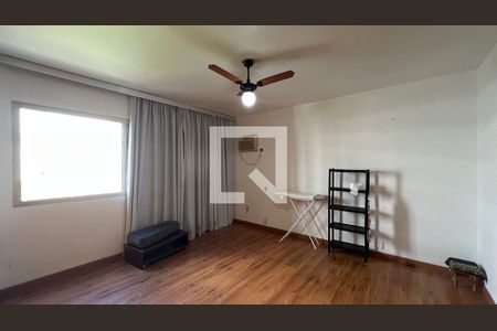 Apartamento à venda com 170m², 2 quartos e 2 vagasSuite 