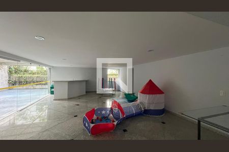 Apartamento à venda com 170m², 2 quartos e 2 vagasSalão de Festas