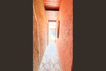 Casa à venda com 165m², 4 quartos e 2 vagasCorredor