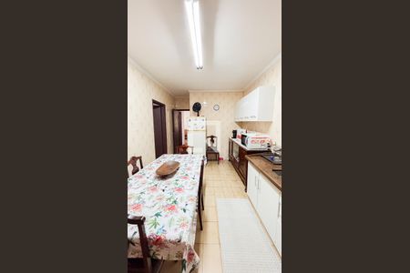 Casa à venda com 165m², 4 quartos e 2 vagasCozinha