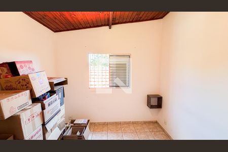 Casa à venda com 165m², 4 quartos e 2 vagasQuarto 4