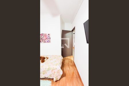 Casa à venda com 165m², 4 quartos e 2 vagasQuarto 1