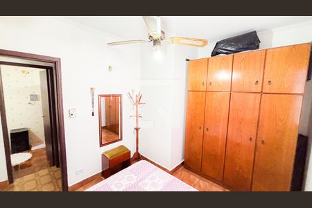 Casa à venda com 165m², 4 quartos e 2 vagasQuarto 2