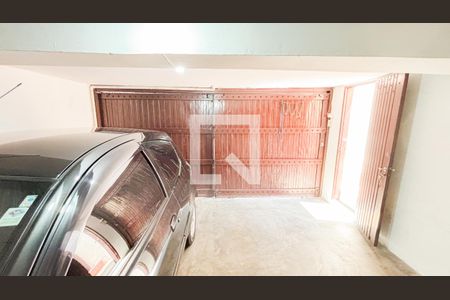 Casa à venda com 165m², 4 quartos e 2 vagasGaragem