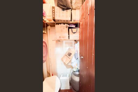 Casa à venda com 165m², 4 quartos e 2 vagasÁrea de Serviço - Banheiro