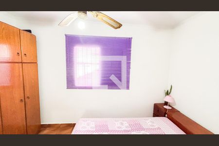 Casa à venda com 165m², 4 quartos e 2 vagasQuarto 2