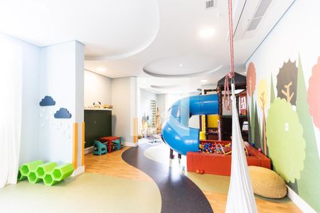 Apartamento para alugar com 136m², 3 quartos e 2 vagasÁrea Comum - Brinquedoteca