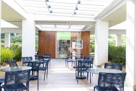 Apartamento para alugar com 136m², 3 quartos e 2 vagasÁrea Comum - Minimercado