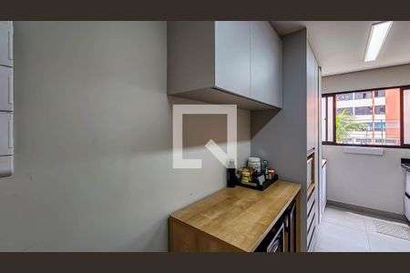 Apartamento à venda com 78m², 3 quartos e 2 vagas Apartamento à venda com 78m², 3 quartos e 2 vagasCozinha-Área de Serviço