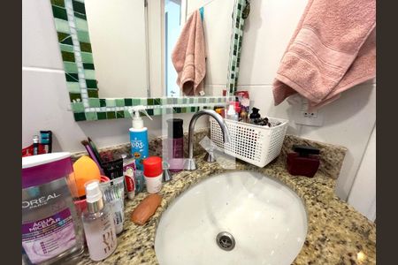 Apartamento à venda com 108m², 3 quartos e 3 vagasBanheiro Corredor