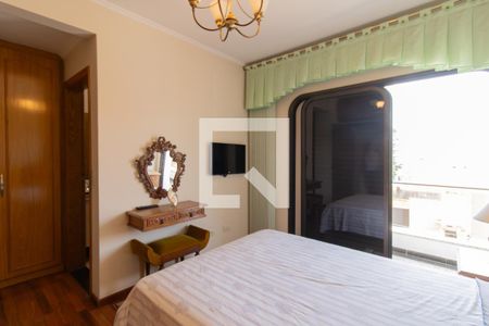 Apartamento à venda com 221m², 4 quartos e 1 vaga Apartamento à venda com 221m², 4 quartos e 1 vagaSuíte 3