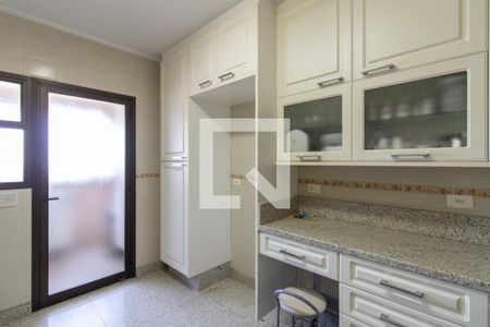 Apartamento à venda com 221m², 4 quartos e 1 vaga Apartamento à venda com 221m², 4 quartos e 1 vagaCozinha