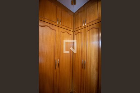 Apartamento à venda com 221m², 4 quartos e 1 vaga Apartamento à venda com 221m², 4 quartos e 1 vagaSuíte 2