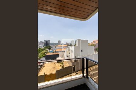 Apartamento à venda com 221m², 4 quartos e 1 vaga Apartamento à venda com 221m², 4 quartos e 1 vagaVaranda da Suíte 2