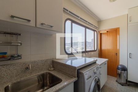 Apartamento à venda com 221m², 4 quartos e 1 vaga Apartamento à venda com 221m², 4 quartos e 1 vagaÁrea de Serviço