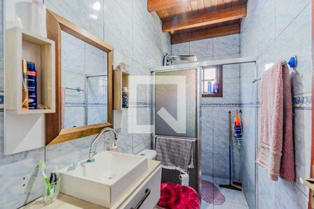 Casa à venda com 880m², 3 quartos e 8 vagas Casa à venda com 880m², 3 quartos e 8 vagasBanheiro 2