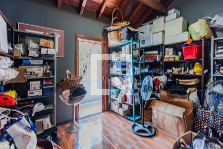 Casa à venda com 880m², 3 quartos e 8 vagas Casa à venda com 880m², 3 quartos e 8 vagasQuarto 2