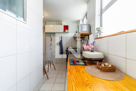 Apartamento para alugar com 71m², 2 quartos e 1 vagaCozinha