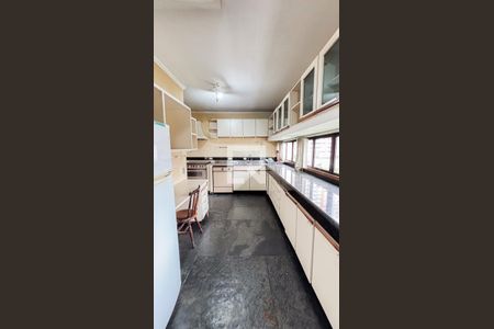 Apartamento à venda com 288m², 2 quartos e 2 vagasCozinha