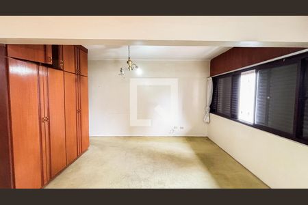 Apartamento à venda com 288m², 2 quartos e 2 vagasSuíte 2
