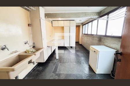 Apartamento à venda com 288m², 2 quartos e 2 vagasÁrea de Serviço