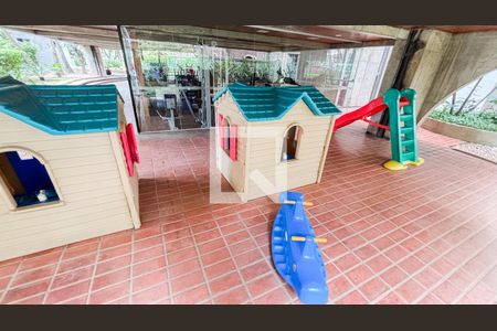 Apartamento à venda com 288m², 2 quartos e 2 vagasPlayground