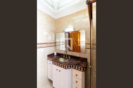 Casa para alugar com 400m², 4 quartos e 2 vagasBanheiro da Suíte