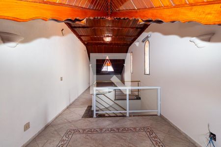 Casa para alugar com 400m², 4 quartos e 2 vagasSotão