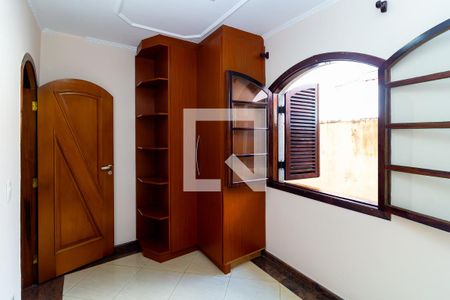 Casa para alugar com 400m², 4 quartos e 2 vagasQuarto 2