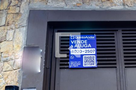 Casa para alugar com 400m², 4 quartos e 2 vagasPlaquinha