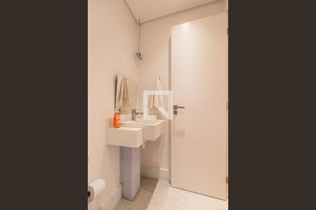 Apartamento à venda com 106m², 3 quartos e 3 vagasBanheiro da Suíte 1